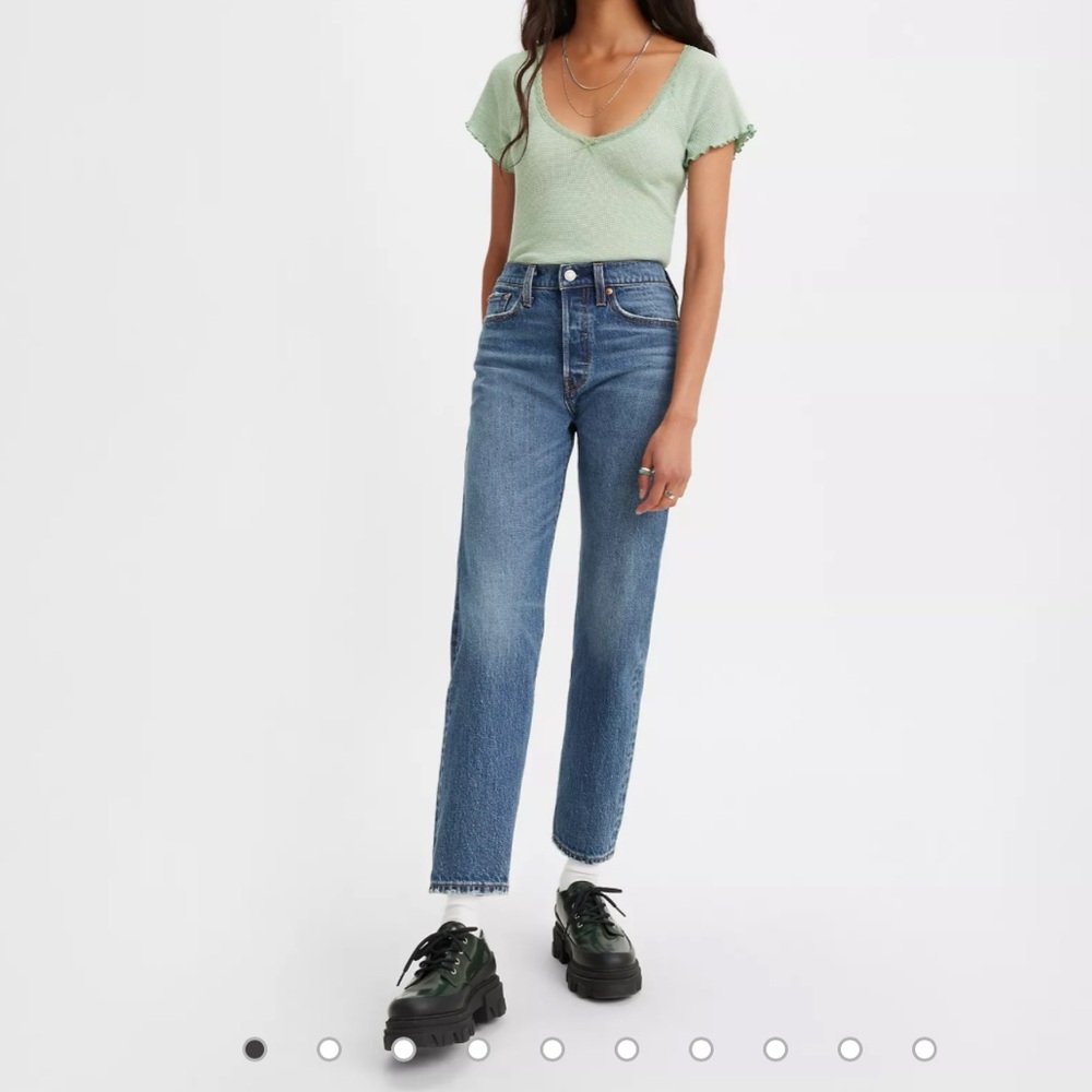 Levi’s Wedgie Straight Leg Jeans